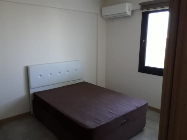 Flat To Rent in Alsancak, Kyrenia