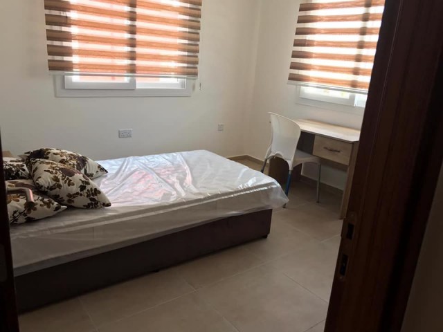 Flat To Rent in Zeytinlik, Kyrenia