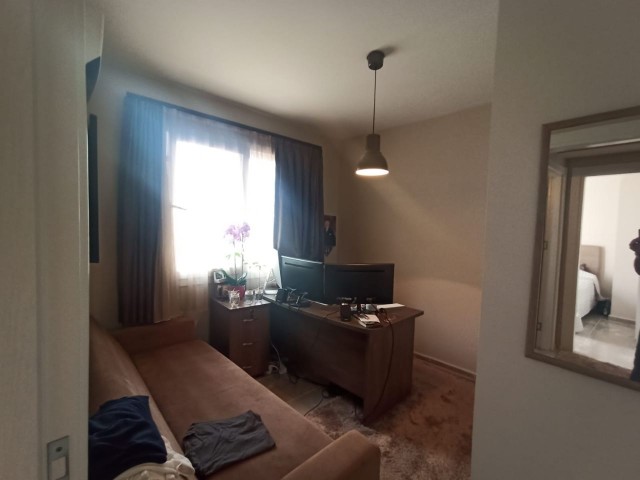 GİRNE MERKEZDE SATILIK 2+1 PENTHOUSE