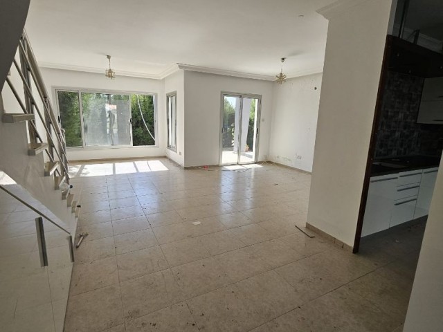 3+1 For Sale in Değirmenlik/Nicosia