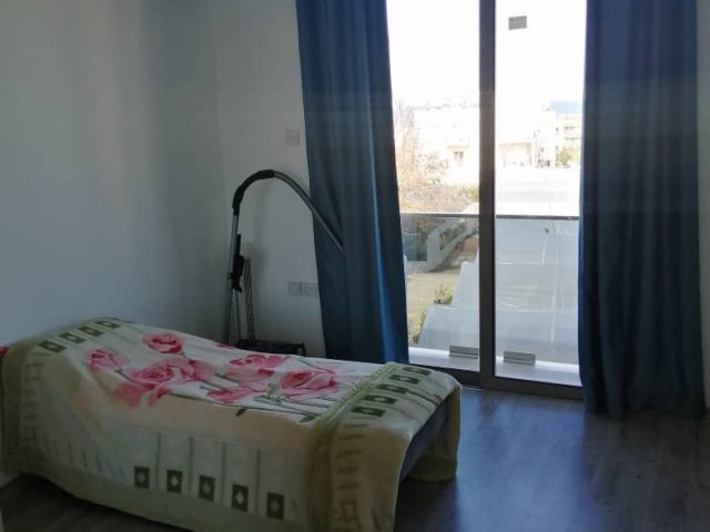 2+1 Flat for Rent in Kyrenia Alsancak