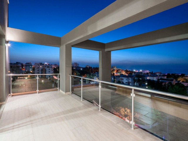 2+1 Penthouse for Sale in Kyrenia Center