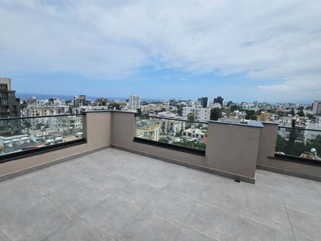 Penthouse zu vermieten im Kyrenia Center