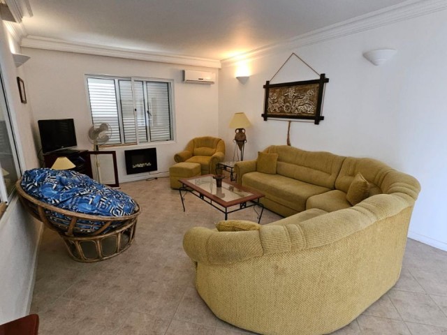 Girne Alsancak Bölgesinde  Satılık Villa