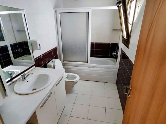 3+1 Flat for Sale in Kyrenia Center