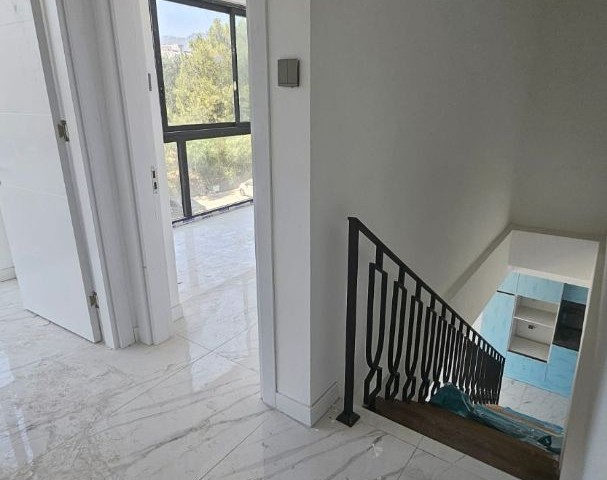 Ultraluxuriöses 2+1-Maisonette-Apartment im Zentrum von Kyrenia