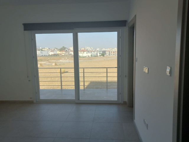 TEILMÖBLIERTE 3+1 VILLA ZU VERMIETEN IN GÖNYELİ. AB £600 MONATLICH 1 VERMIETUNG 2 EINZAHLUNG 1 KOMMISSION.  AUTORISIERT: ZEHRA ERGENGIL TELEFON: 0548 827 0055 ZYPERN ADA EIGENTUM