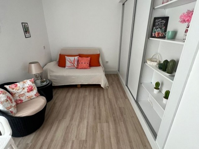 Flat To Rent in Alsancak, Kyrenia