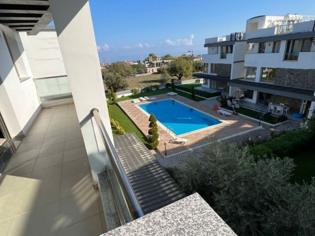 Flat To Rent in Alsancak, Kyrenia