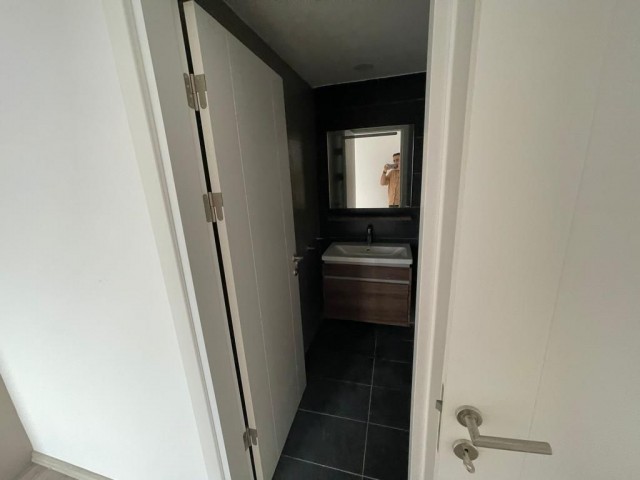 Flat For Sale in Aşağı Girne, Kyrenia