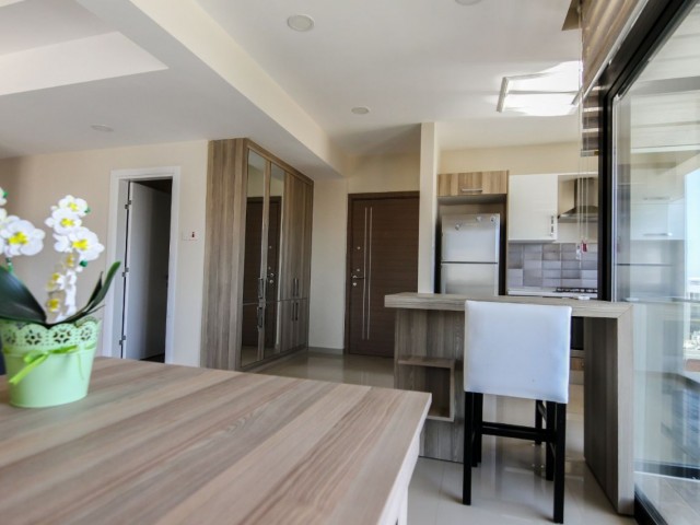 Flat To Rent in Yukarı Girne, Kyrenia