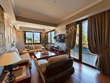 1000 m2 ULTRA-LUX-VILLA IN KYRENIA