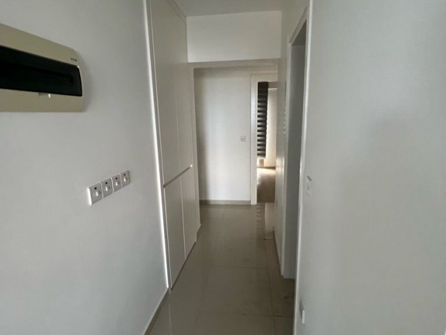 Flat To Rent in Aşağı Girne, Kyrenia