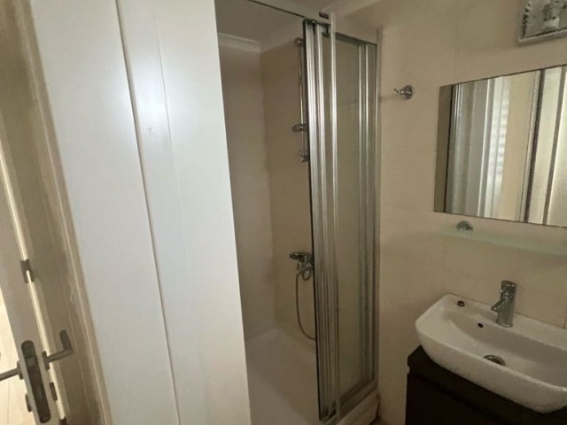 Flat To Rent in Aşağı Girne, Kyrenia