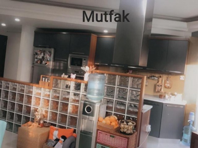 Flat For Sale in Zeytinlik, Kyrenia