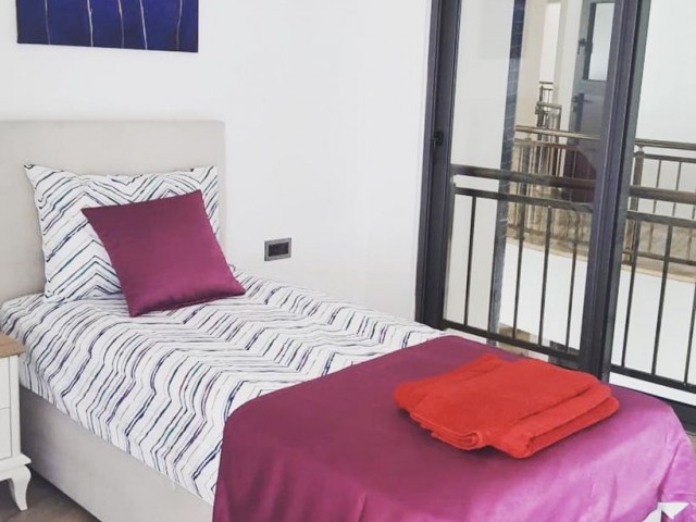 Flat To Rent in Girne Merkez, Kyrenia