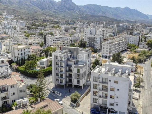 2+1 FLAT IN THE CENTER OF KYRENIA