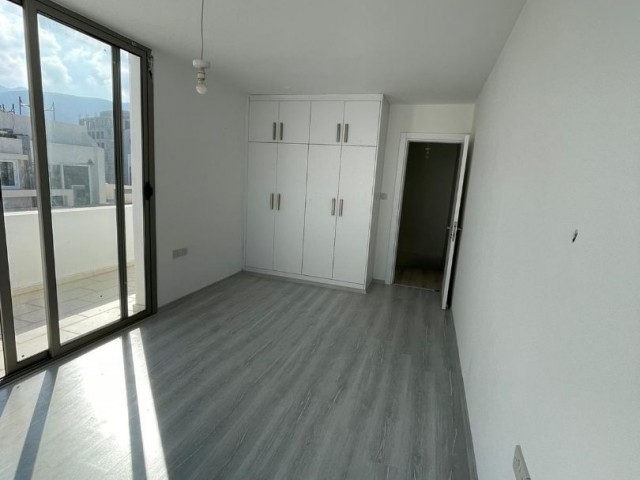 GİRNE MERKEZDE 2+1 DAİRE