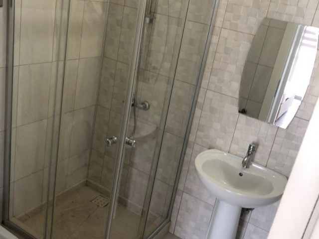 Flat To Rent in Girne Merkez, Kyrenia