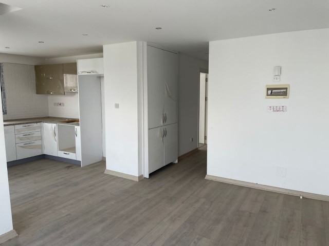 Flat For Sale in Küçük Kaymaklı, Nicosia