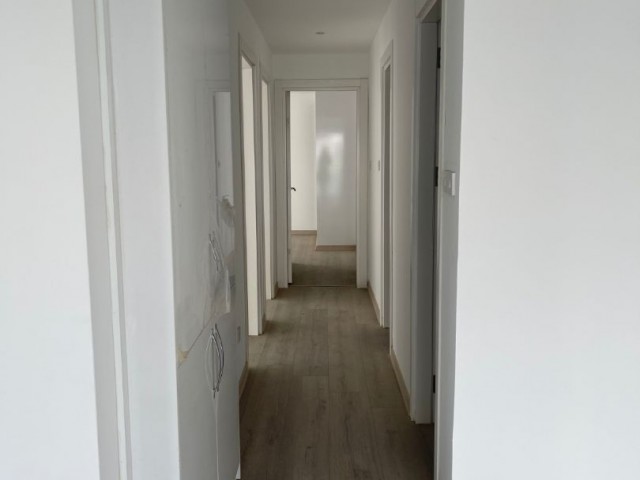 Flat For Sale in Küçük Kaymaklı, Nicosia