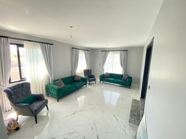 YENİBOGAZICI 3+2 LUXURIÖSE VILLA!!!