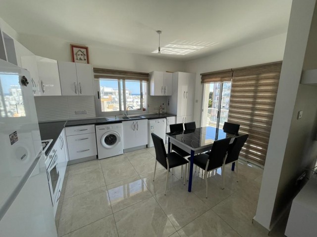 LUXURIOUS FLAT IN THE CENTER OF KYRENIA