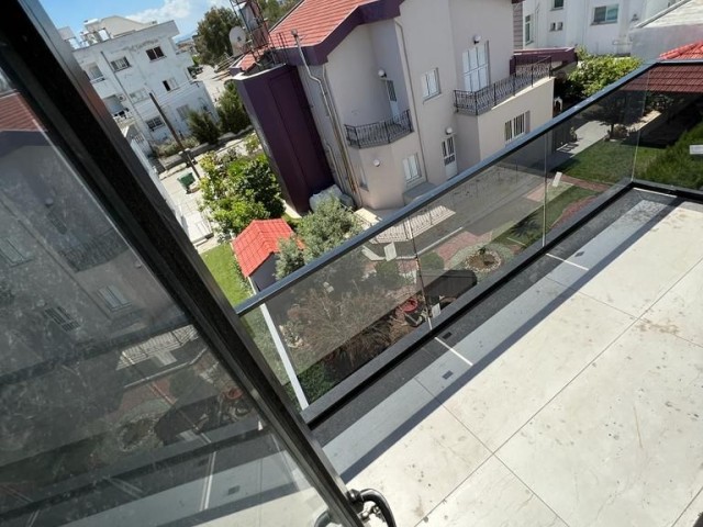 3+1 APARTMENT FOR SALE IN GÖNYELI 