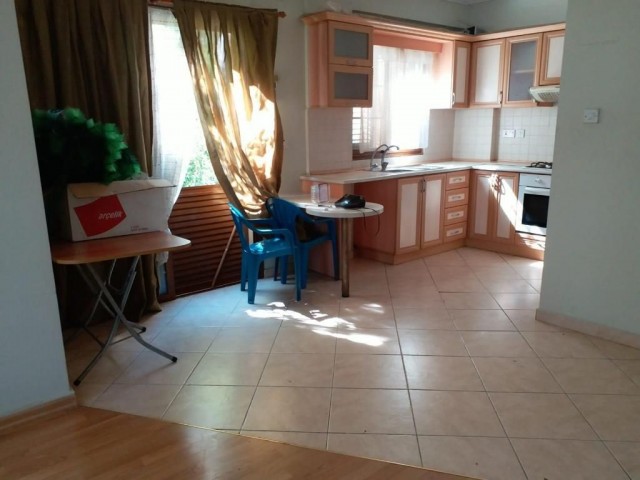 3+1 WOHNUNG ZUM VERKAUF IM KYRENIA CENTER