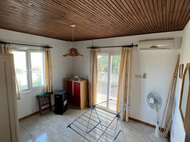 Detached 4+1 Pool for Sale in Lapta/Girne