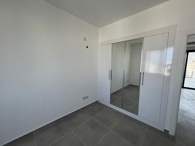 GİRNE MERKEZDE SATILIK 2+1 DAİRE 