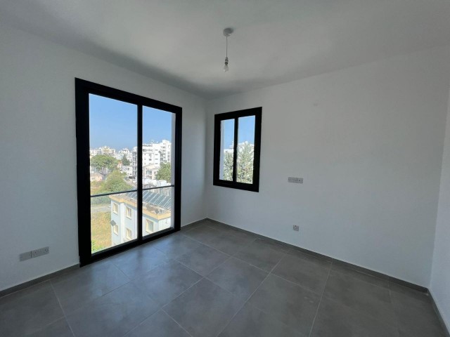 2+1 FLAT FOR SALE IN KYRENIA CENTER