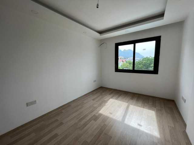 ZERO 3+1 FLAT FOR SALE IN ALSANCAK, KYRENIA