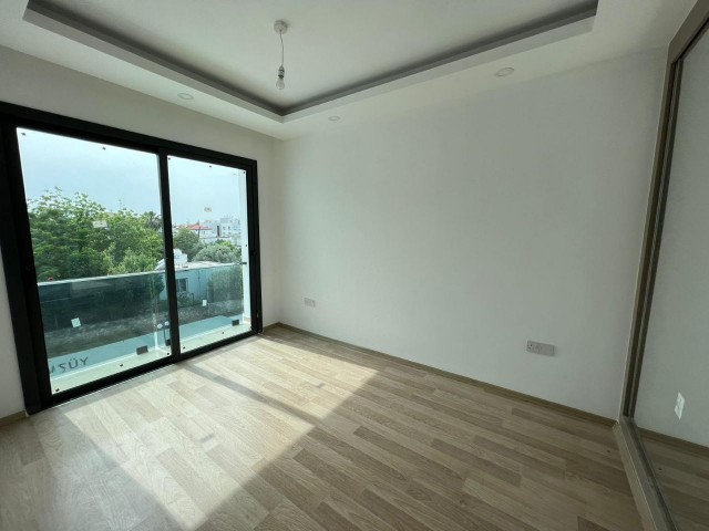 ZERO 3+1 FLAT FOR SALE IN ALSANCAK, KYRENIA