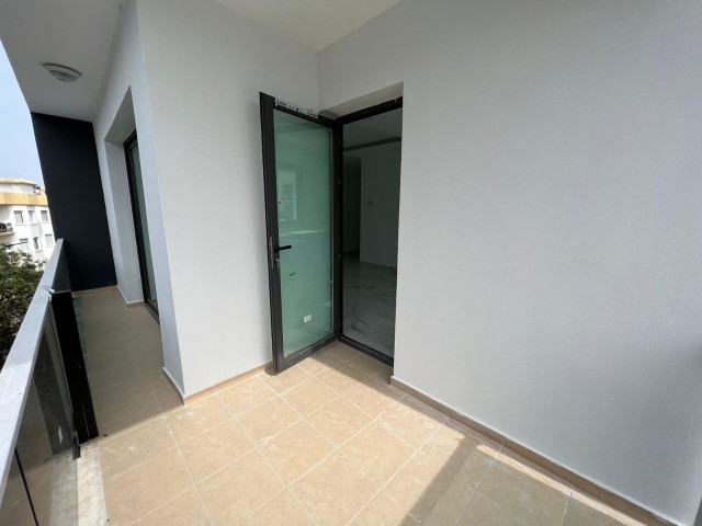 ZERO 3+1 FLAT FOR SALE IN ALSANCAK, KYRENIA