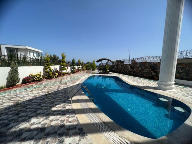 ULTRA LUXURIOUS VILLA FOR SALE IN ÇATALKOY, KYRENIA