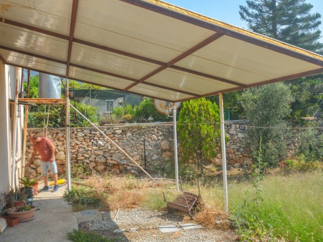 2+1 DETACHED HOUSE FOR SALE IN KYRENIA ESENTEPE