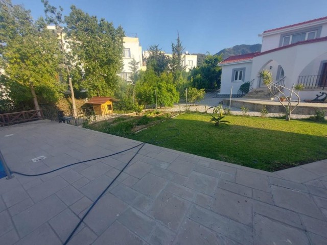 DON'T MISS THE OPPORTUNITY OF 4+1 STUNNING HOUSE IN ALSANCAK