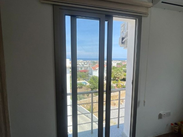 3+1 FLAT FOR SALE IN ALSANCAK, KYRENIA