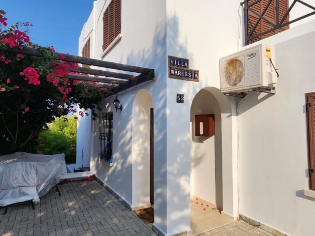 4+1 VILLA FOR SALE IN KYRENIA ESENTEPE