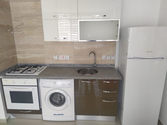 2+1 WOHNUNG ZU VERMIETEN IN KYRENIA, TÜRKISCHES MAHALESIN