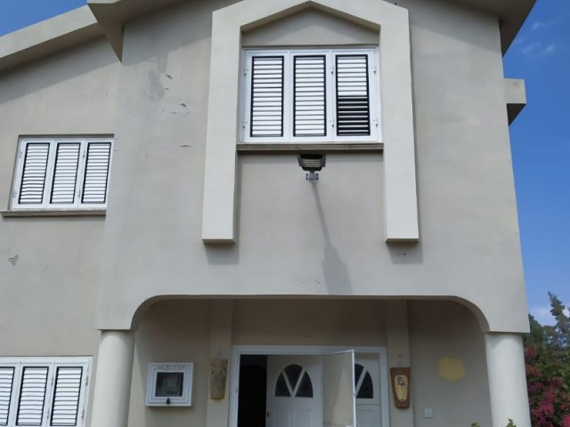 3+1 VILLA ZU VERMIETEN IN KYRENIA KARAOĞLANOĞLUN