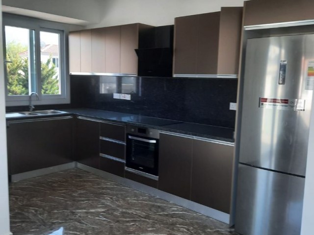 2+1 PENTHOUSE FOR SALE IN GIRNE ALSANCAK