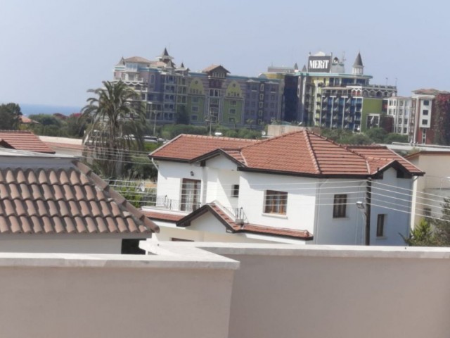 2+1 PENTHOUSE ZUM VERKAUF IN GIRNE ALSANCAK