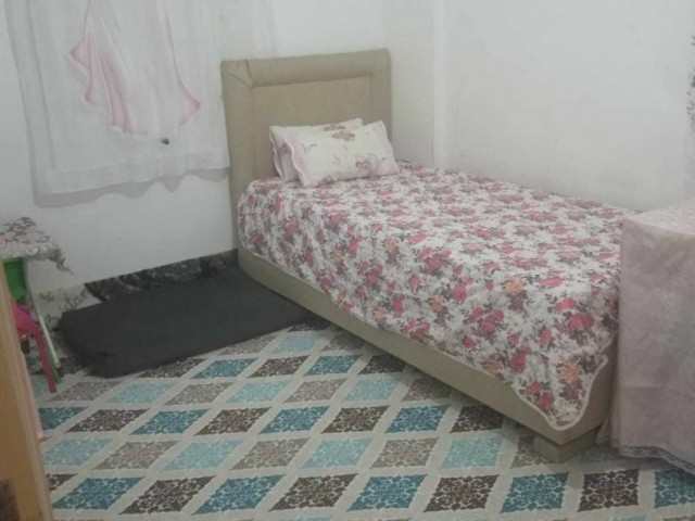 YUKARI GİRNE 2+1 APARTMENT FOR SALE