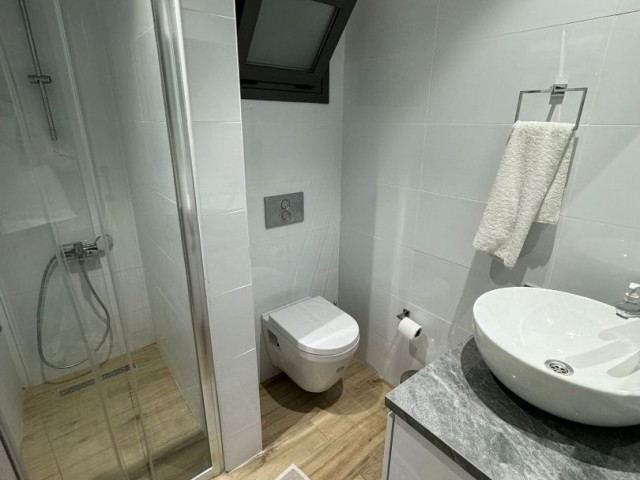 GİRNE ZEYTİNLİK MERKEZ'DE 3+1 KİRALIK PENTHOUSE DAİRE