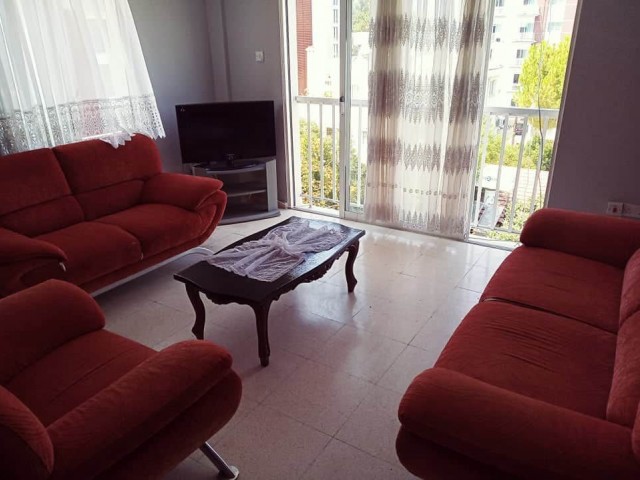 Kyrenia Centre 2+1 flat for rent