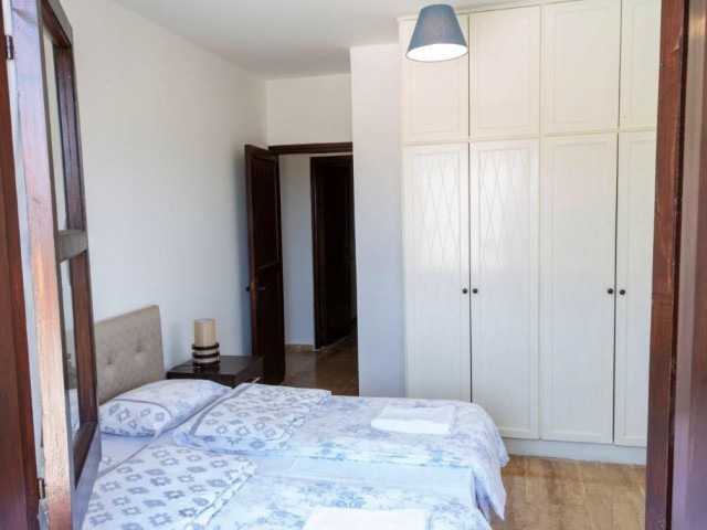 Esentepe area 3+1 Villa for daylı rent