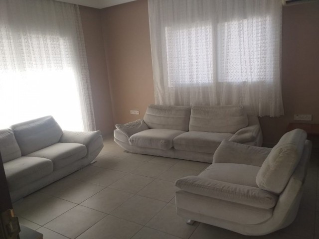 ZEYTINLIK AREA 3+1 FLAT FOR RENT