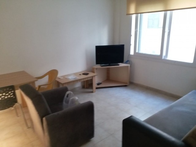 Kyrenia Centre 1+1 flat for rent